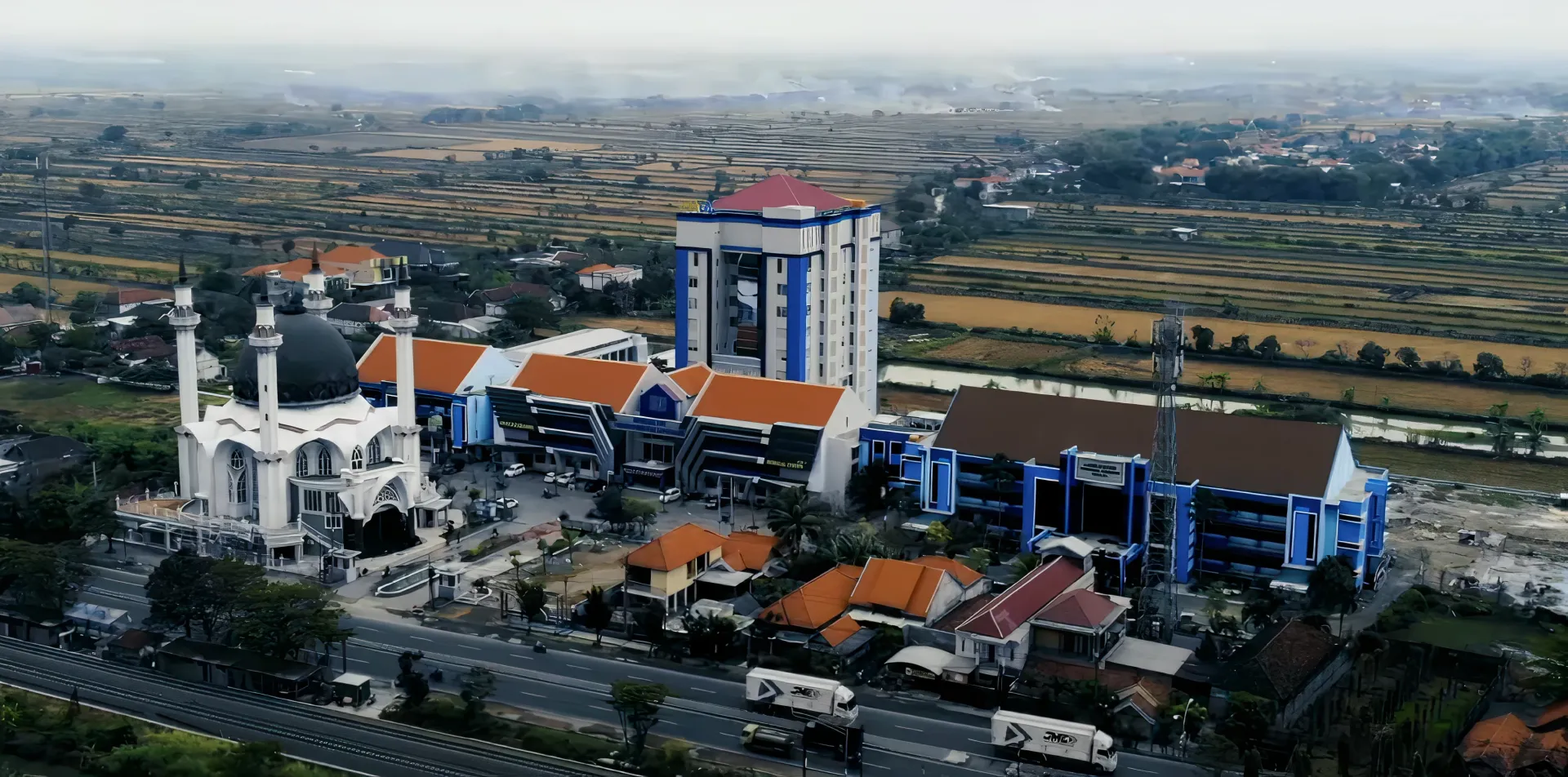 Universitas Muhammadiyah Lamongan campus